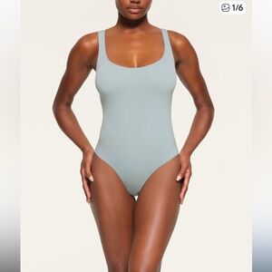 NWTS SKIMS Essential Scoop Neck Bodysuit-Denim | L/XL~ RARE~